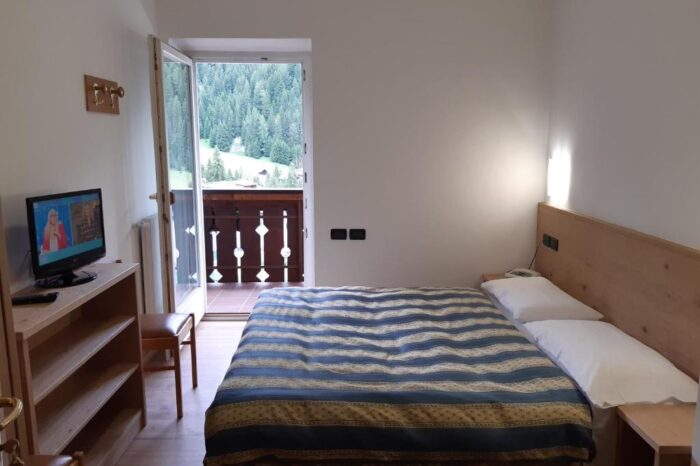 Camera singola dell'Hotel Arnica, 3 stelle con spa vicino alle piste, Alba di Canazei