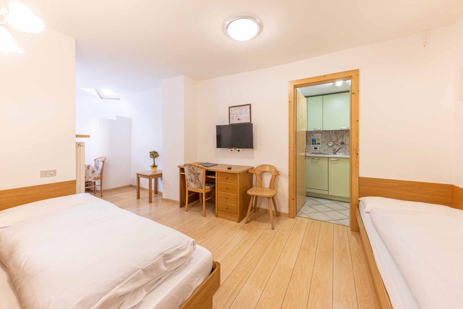 Appartamento per 2 persone, Hotel Arnica con spa vicino alle piste, Alba di Canazei